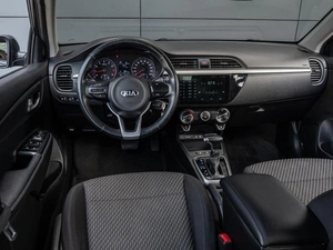 Седан Kia Rio 2017 года, 1450000 рублей, Краснодар