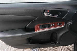 Седан Toyota Camry 2013 года, 1999000 рублей, Красноярск