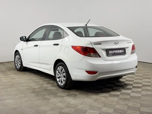 Седан Hyundai Solaris 2013 года, 675500 рублей, Казань