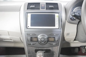 Седан Toyota Corolla Axio 2012 года, 1359000 рублей, Кемерово