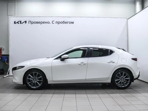 Хетчбэк Mazda 3 2019 года, 1770000 рублей, Красноярск