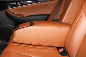 Седан Toyota Crown 2017 года, 3099000 рублей, Новосибирск