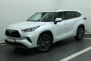 Внедорожник Toyota Highlander 2025 года, 5380000 рублей, Красноярск