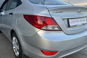 Седан Hyundai Solaris 2012 года, 610000 рублей, Солонцы