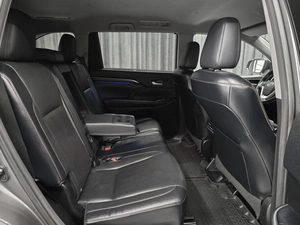 Внедорожник Toyota Highlander 2014 года, 2680000 рублей, Красноярск