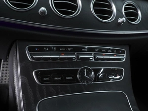 Седан Mercedes-benz E-класс 2019 года, 3100000 рублей, Ростов-на-Дону