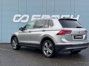 Внедорожник Volkswagen Tiguan 2017 года, 2489000 рублей, Ижевск