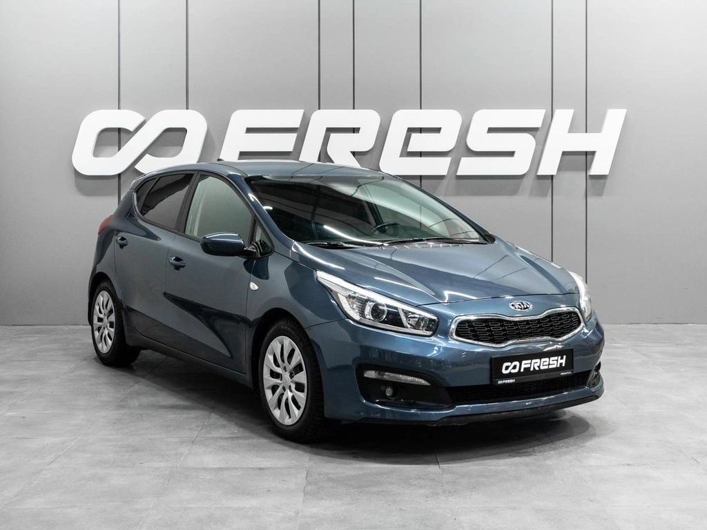 Хетчбэк Kia Ceed 2017 года, 1379000 рублей, Тюмень