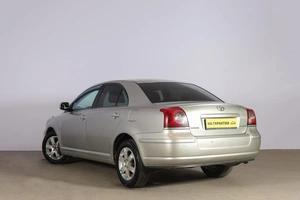 Седан Toyota Avensis 2006 года, 849000 рублей, Новосибирск