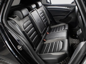 Хетчбэк Volkswagen Golf 2019 года, 1999000 рублей, Тюмень