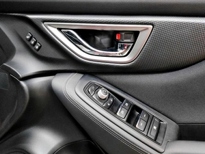 Внедорожник Subaru Forester 2018 года, 2700000 рублей, Красноярск