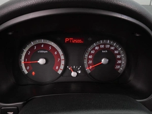 Хетчбэк Kia Rio 2009 года, 679000 рублей, Воронеж