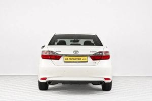 Седан Toyota Camry 2015 года, 1789000 рублей, Челябинск