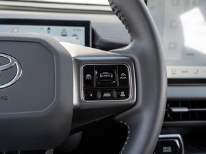 Внедорожник Toyota RAV4 2025 года, 4095000 рублей, Краснодар