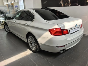 Хетчбэк BMW 5 серия 2015 года, 2595000 рублей, Новосибирск