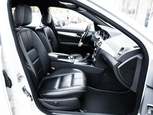 Седан Mercedes-benz C-класс 2011 года, 1425000 рублей, Ставрополь