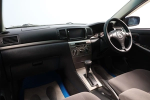 Хетчбэк Toyota Corolla Runx 2006 года, 749000 рублей, Новосибирск