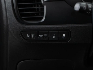 Седан Kia Rio 2020 года, 1443055 рублей, Москва