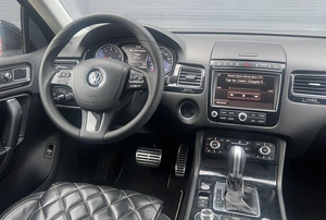 Внедорожник Volkswagen Touareg 2016 года, 2790000 рублей, Солонцы