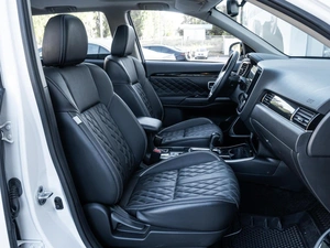 Внедорожник Mitsubishi Outlander 2022 года, 2670000 рублей, Ставрополь