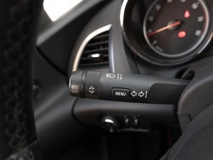 Седан Opel Astra 2013 года, 929000 рублей, Саратов