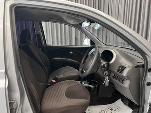 Хетчбэк Nissan March 2009 года, 450000 рублей, Красноярск