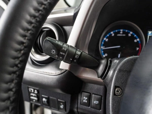 Внедорожник Toyota RAV4 2016 года, 2279000 рублей, Тюмень