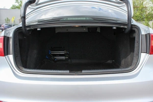 Седан Volkswagen Jetta 2013 года, 850000 рублей, Ярославль