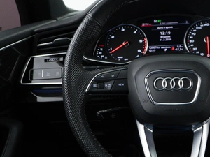 Внедорожник Audi Q7 2020 года, 5983055 рублей, Москва