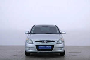 Хетчбэк Hyundai i30 2009 года, 679000 рублей, Омск