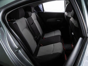 Седан Chevrolet Cruze 2010 года, 668000 рублей, Волгоград