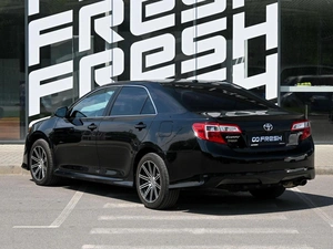 Седан Toyota Camry 2012 года, 1230500 рублей, Волгоград