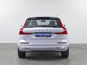 Внедорожник Volvo XC60 2025 года, 6049999 рублей, Москва