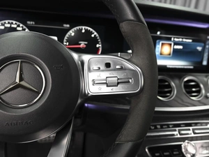 Седан Mercedes-benz E-класс 2018 года, 3125000 рублей, Ставрополь