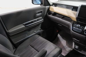 Минивэн Honda Freed 2018 года, 1699000 рублей, Новокузнецк