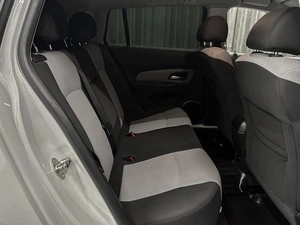 Универсал Chevrolet Cruze 2014 года, 850000 рублей, Красноярск