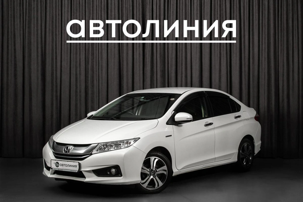 Седан Honda Grace 2014 года, 899000 рублей, Красноярск