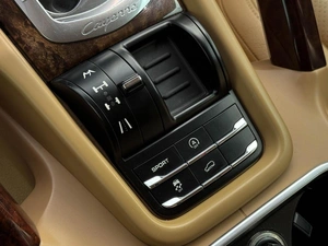 Внедорожник Porsche Cayenne 2012 года, 2749000 рублей, Кропоткин