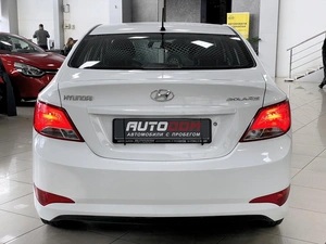 Седан Hyundai Solaris 2015 года, 787000 рублей, Солонцы