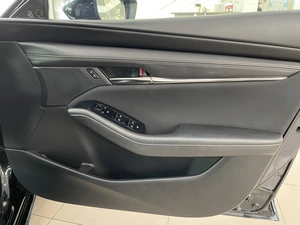 Хетчбэк Mazda 3 2020 года, 1827000 рублей, Солонцы
