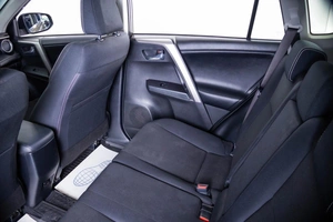 Внедорожник Toyota RAV4 2017 года, 2149000 рублей, Пермь