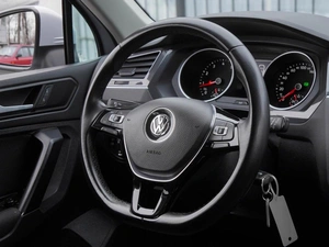 Внедорожник Volkswagen Tiguan 2019 года, 2420000 рублей, Волгоград