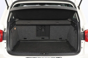 Внедорожник Volkswagen Tiguan 2010 года, 1229000 рублей, Новосибирск