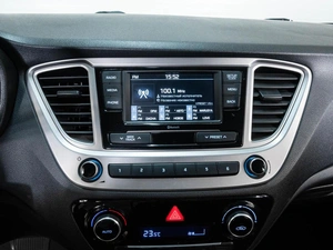 Седан Hyundai Solaris 2019 года, 1514000 рублей, Ставрополь