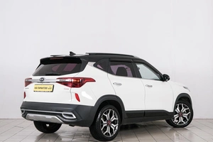 Внедорожник Kia Seltos 2021 года, 2199000 рублей, Красноярск