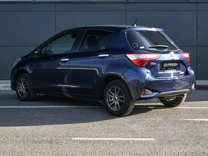 Хетчбэк Toyota Vitz 2019 года, 1159000 рублей, Кирилловка