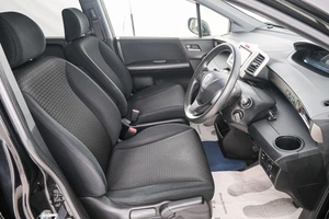 Минивэн Honda Freed 2012 года, 1149000 рублей, Красноярск