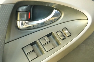 Внедорожник Toyota RAV4 2008 года, 1389000 рублей, Омск