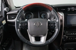 Внедорожник Toyota Fortuner 2017 года, 2939000 рублей, Сургут