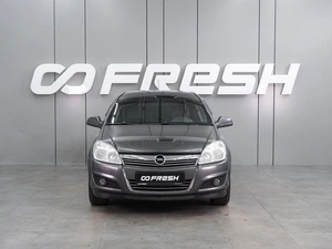 Седан Opel Astra 2011 года, 699000 рублей, Воронеж